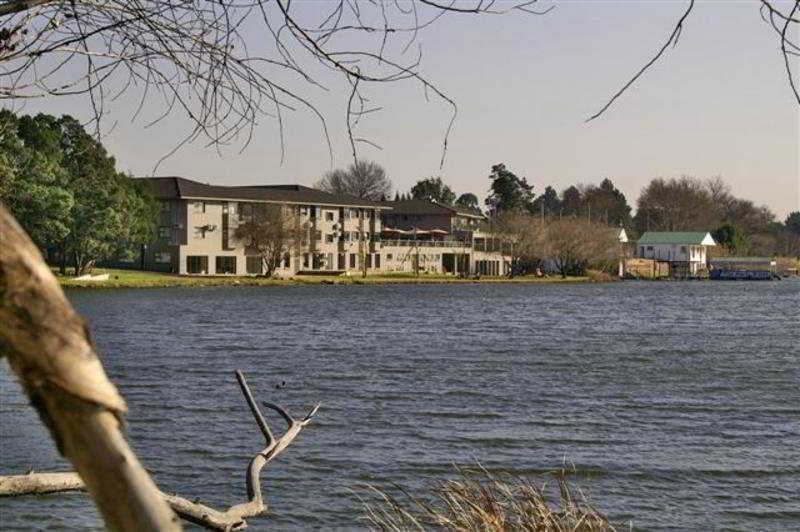 The Lakes Hotel & Conference Centre Benoni Exterior foto